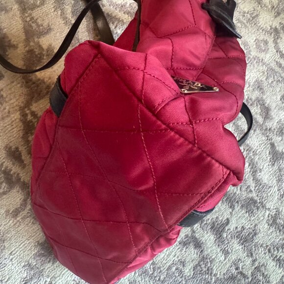 Vintage Prada Nylon Quilted Shoulder/Tote - Picture 8 of 16
